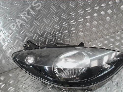 Used Right headlight PEUGEOT 1007 (KM_) 1.4 HDi (68 hp) 24286763