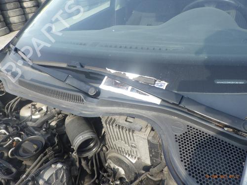 Used Front wiper motor VW POLO V (6R1, 6C1) 1.6 TDI (90 hp) 26573496