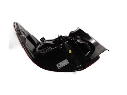 right-taillight-dacia-sandero-iii-2021-33454344 main image