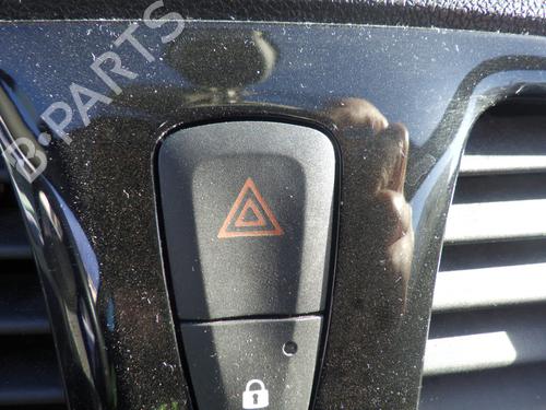 Used Warning switch RENAULT GRAND SCÉNIC III (JZ0/1_) 1.6 dCi (JZ00, JZ12) (130 hp) 30701765