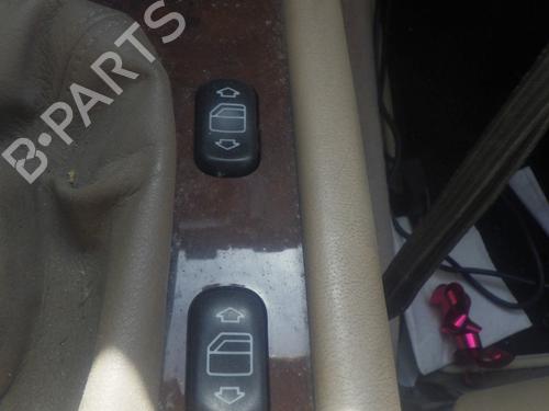 Used Right front window switch Right front window switch 37472649 37472649