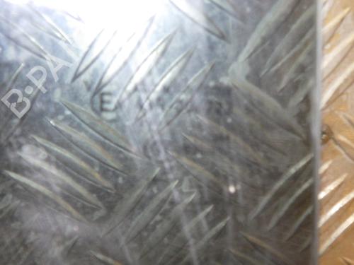 Rear right door window PEUGEOT 2008 II (UD_, US_, UY_, UJ_, UR_, UC_) 1.2 PureTech 130 (USHNS, URHNS) | BP28171566C21 