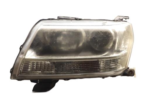 Venstre forlygte SUZUKI GRAND VITARA II (JT, TE, TD) 1.9 DDiS All-wheel Drive (JT419, TD44, JB419WD, JB419XD,... (129 hp) 29756606