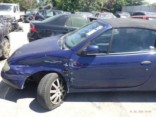 Brugte RENAULT MEGANE I Cabriolet (EA0/1_)  1.6 16V (EA04, EA0B, EA11, EA1J)  4270601