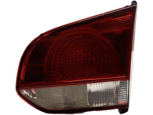 Feu de coffre droit VW GOLF VI (5K1) 1.4 (80 hp) 24286317