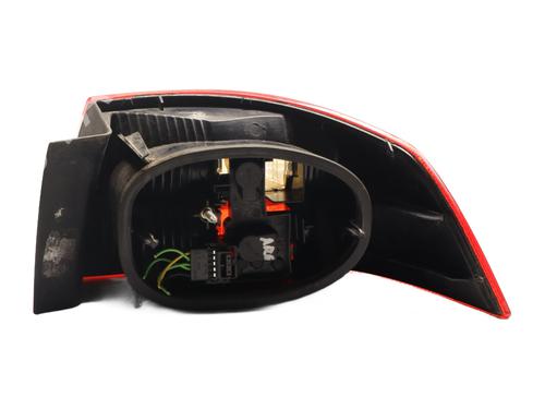 left-taillight-renault-laguna-ii-bg01_-2001-2002-2003-2004-2005-2006-2007-30730719 main image
