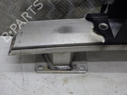 Used Front bumper reinforcement Front bumper reinforcement CITROËN C4 I (LC_) 1.6 HDi (90 hp) 35812473 35812473
