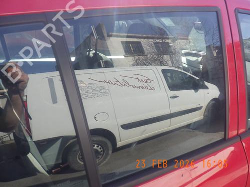 Used Rear right door window Rear right door window RENAULT MODUS / GRAND MODUS (F/JP0_) 1.2 (JP0C, JP0K, FP0C, FP0K, FP0P, JP0P, JP0T) (75 hp) 32440479 32440479