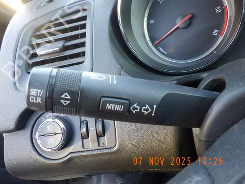 Used Switch OPEL INSIGNIA A (G09) 2.0 CDTI (68) (131 hp) 30200319