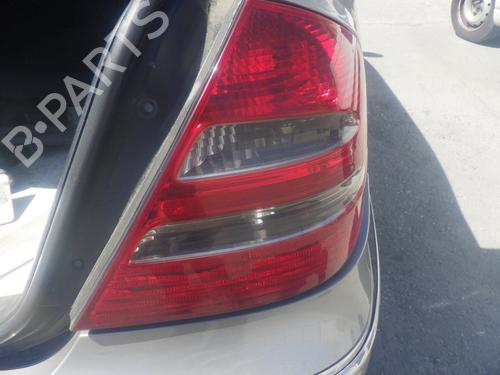 Used Right taillight Right taillight MERCEDES-BENZ E-CLASS (W211) E 220 CDI (211.006) (150 hp) 33993450 33993450