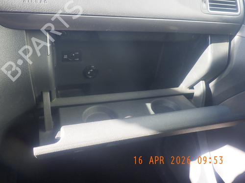 Glove box VW TOURAN (1T3) 1.6 TDI | BP34057651C95 - Image 2