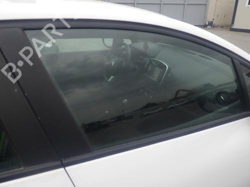 front-right-door-window-renault-clio-iv-bh_-2012-2013-2014-2015-2016-2017-2018-2019-2020-2021-32764857 main image