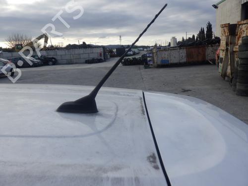 Antenne/Halterung für CITROËN C3 III (SX) 1.6 BlueHDi 75 (75 hp) 31278583
