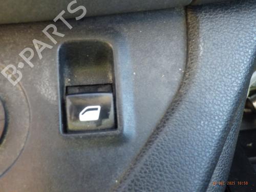 Pulsantiera anteriore destra CITROËN BERLINGO MULTISPACE (B9) 1.6 HDi 110 (109 hp) 30817341