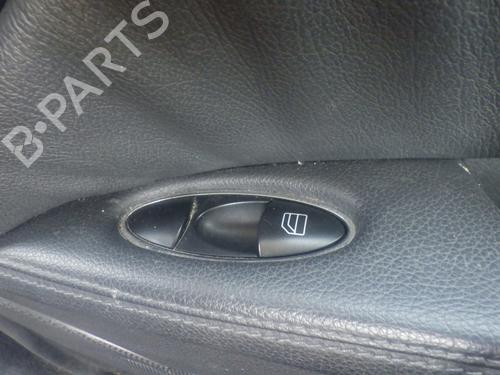 Used Right rear window switch Right rear window switch MERCEDES-BENZ E-CLASS (W211) E 220 CDI (211.006) (150 hp) 33993473 33993473