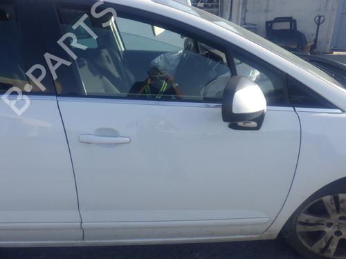 Used Right front door Right front door 38271765 38271765