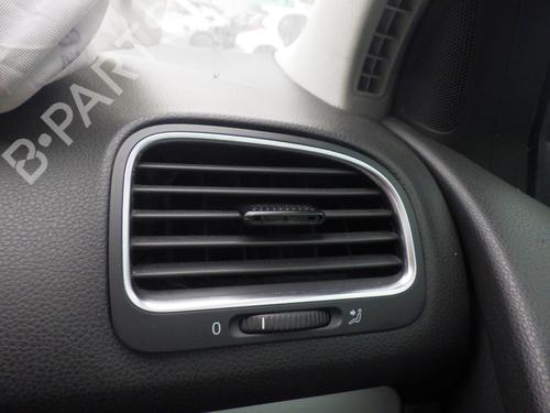 Used Air vent VW GOLF VI (5K1) 1.4 TSI (122 hp) 30411570