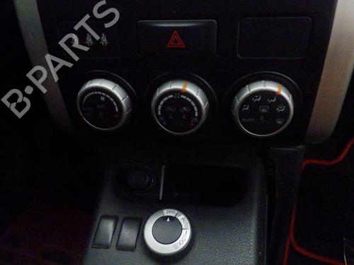 Used Climate control NISSAN X-TRAIL II (T31) 2.0 dCi 4x4 (150 hp) 28497048