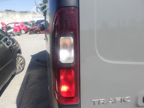left-taillight-renault-trafic-iii-van-fg_-2014-36571693 main image