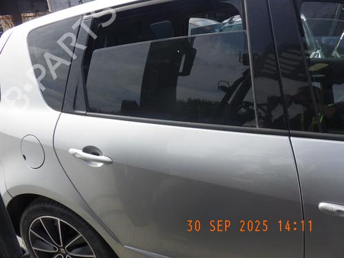 Used Right rear door RENAULT SCÉNIC III (JZ0/1_) 1.6 dCi (JZ00, JZ12) (130 hp) 29281582