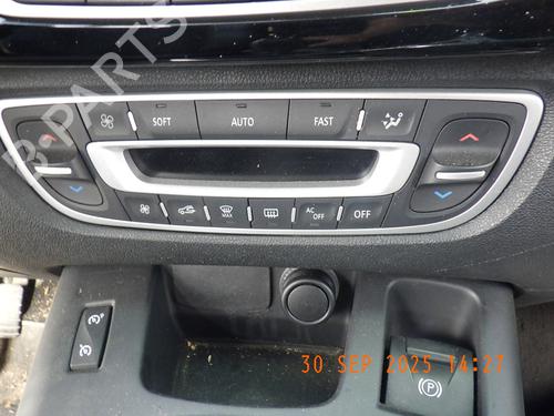 Used Climate control RENAULT SCÉNIC III (JZ0/1_) 1.6 dCi (JZ00, JZ12) (130 hp) 29281592