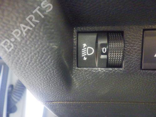 Used Headlight switch Headlight switch 37733390 37733390