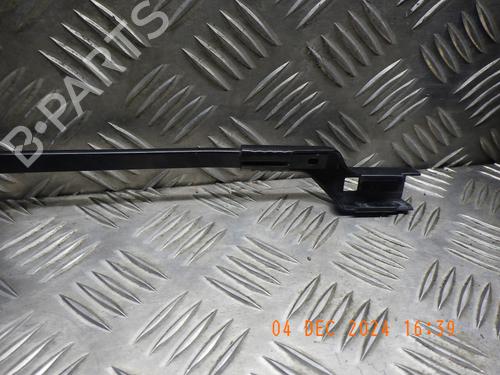Front windshield wiper arm PEUGEOT 508 I (8D_) 1.6 HDi | BP24285053C143 