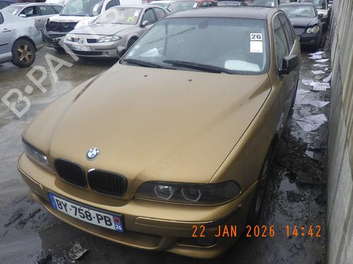 Teile für BMW 5 (E39) 530 d 4756360