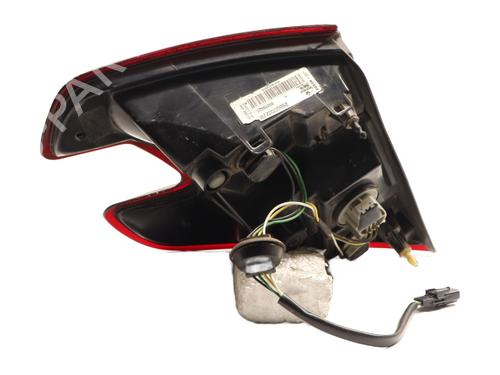 Used Right tailgate light Right tailgate light RENAULT MEGANE III Grandtour (KZ0/1) 1.5 dCi (KZ09, KZ0D, KZ1G, KZ29, KZ14, KZ1W, KZ10, KZ1F,... (110 hp) 32393226 32393226
