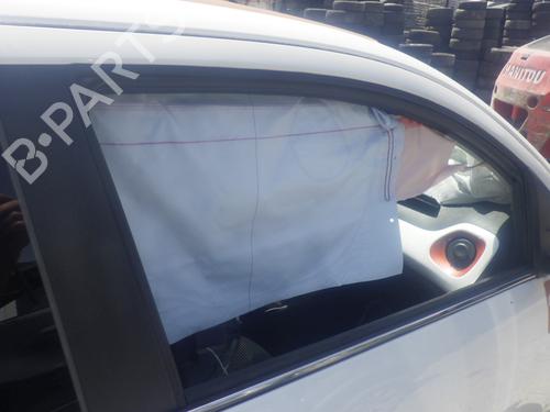 front-right-door-window-peugeot-108-2014-37203030 main image