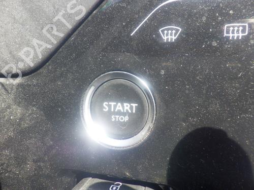switch-citroen-c4-grand-picasso-ii-da_-de_-2013-36055996 main image