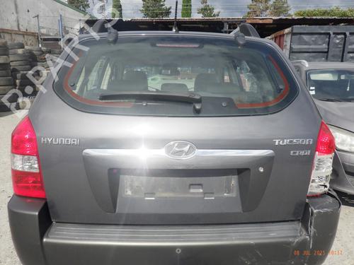 Bakluke CC/Kombi-Kupé HYUNDAI TUCSON (JM) 2.0 CRDi All-wheel Drive (113 hp) 27338042
