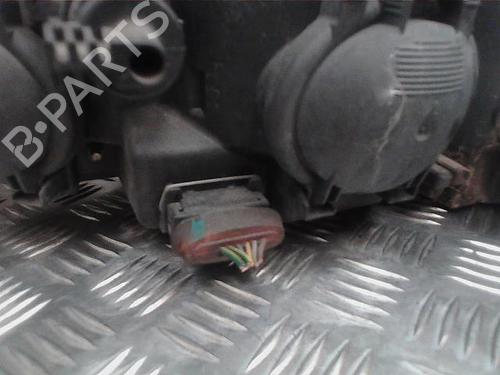 Right headlight PEUGEOT 406 (8B) 1.9 TD | BP24285326C29 