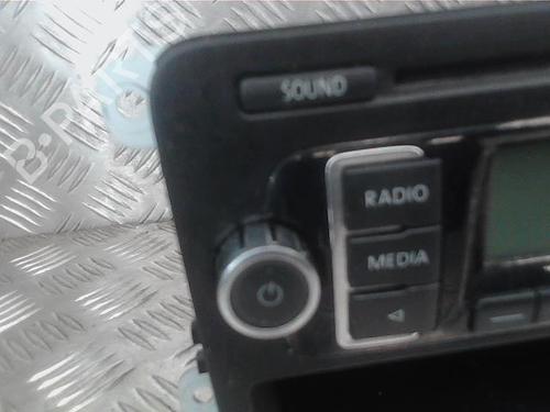 Radio VW GOLF VI (5K1) 1.6 TDI | BP24285461E6