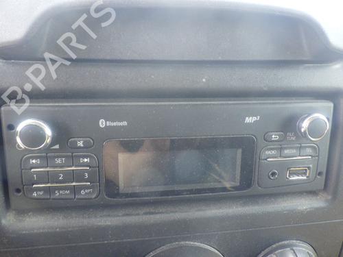 Used Radio Radio RENAULT MASTER III Van (FV) 2.3 dCi 170 FWD (FV0L) (170 hp) 34171626 34171626