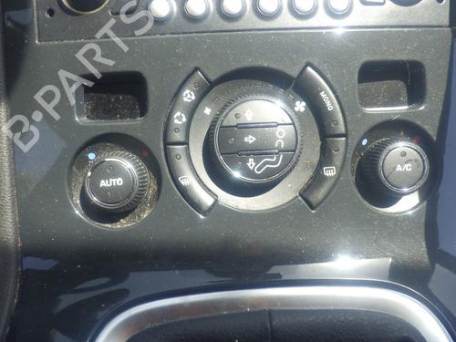 Used Climate control Climate control 37449463 37449463