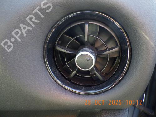 Used Air vent TOYOTA YARIS (_P13_) 1.5 Hybrid (NHP130_, NHP130) (101 hp) 29914103