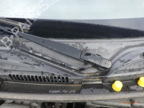Used Front windshield wiper arm CITROËN C1 (PM_, PN_) 1.0 (68 hp) 25759055