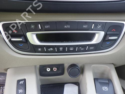 Used Climate control RENAULT SCÉNIC III (JZ0/1_) 1.5 dCi (106 hp) 24286681