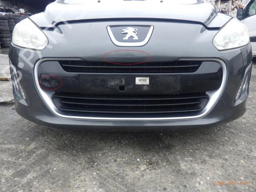 Pára-choques frente PEUGEOT 308 SW I (4E_, 4H_) 1.6 HDi (92 hp) 31155604