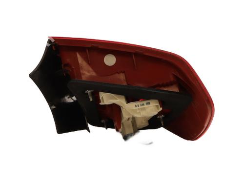Right taillight BMW 3 (E90) 320 d | BP26908886C35 - Image 2