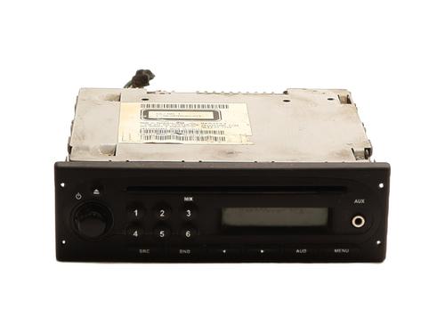 Used Radio RENAULT KANGOO / GRAND KANGOO II (KW0/1_) 1.5 dCi 90 (KW05, KW08, KW0G, KW11) (90 hp) 28315558