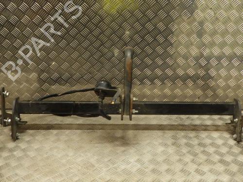 Used Tow ball/Mechanism PEUGEOT 2008 II (UD_, US_, UY_, UJ_, UR_, UC_) 1.2 PureTech 130 (USHNS, URHNS) (130 hp) 28336287