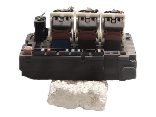 Fuse box CITROËN C4 II (NC_) 1.6 HDi 115 | BP39483113E1 - Image 5