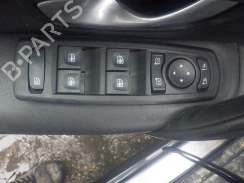Used Left front window switch Left front window switch RENAULT LAGUNA III Grandtour (KT0/1) 2.0 dCi (KT01, KT08, KT09, KT0K, KT12, KT1D, KT1W) (150 hp) 33934109 33934109
