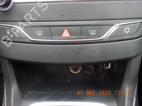 Used Climate control PEUGEOT 208 II (UB_, UP_, UW_, UJ_) e-208 (136 hp) 30776769
