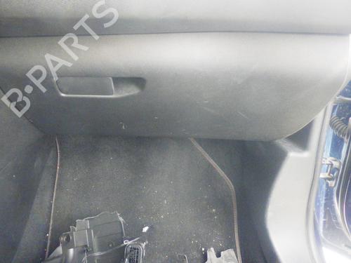 Used Glove box Glove box PEUGEOT 308 SW II (LC_, LJ_, LR_, LX_, L4_) 2.0 GT HDi 180 / BlueHDi 180 (181 hp) 33011793 33011793