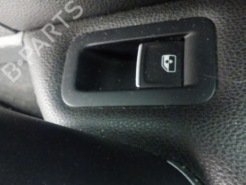 Used Right rear window switch VW GOLF VII (5G1, BQ1, BE1, BE2) 2.0 TDI (150 hp) 30875461