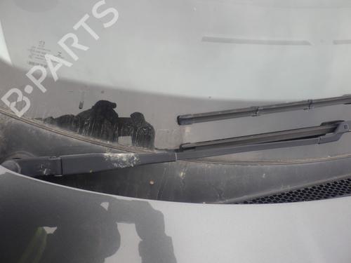 Used Front windshield wiper arm PEUGEOT 3008 I MPV (0U_) 1.6 HDi (114 hp) 31189162