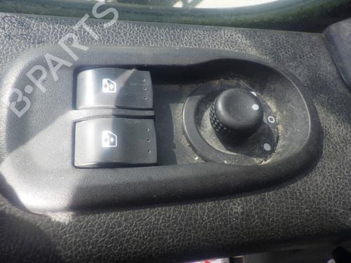 Used Left front window switch Left front window switch RENAULT MASTER III Van (FV) 2.3 dCi 170 FWD (FV0L) (170 hp) 34171640 34171640